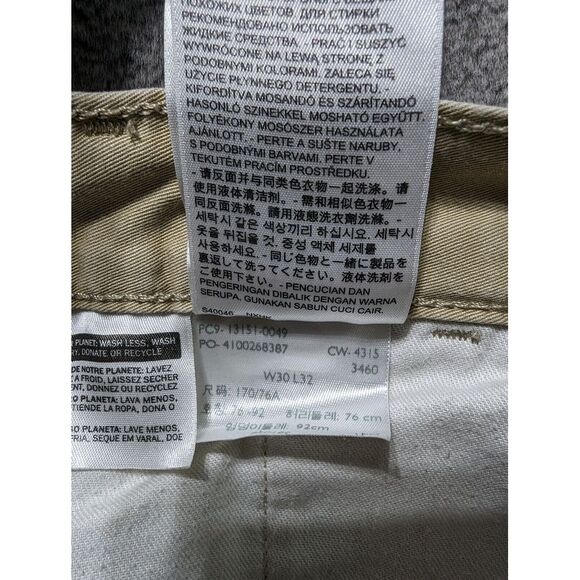 Levi's Chino Tapered Leg Pants Men's Size 30x32 Beige - Picture 7 of 14